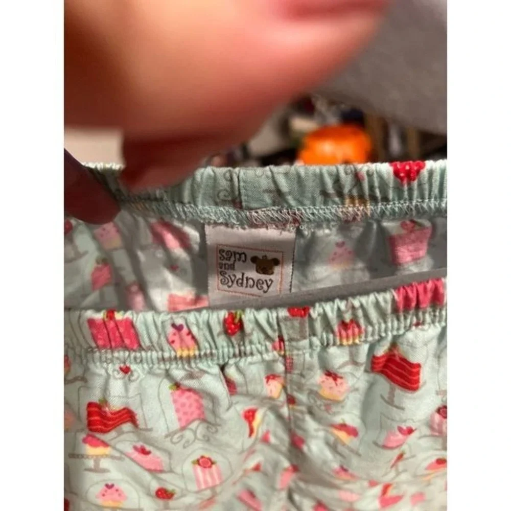 Sam and Sydney cupcake pants size 6‎